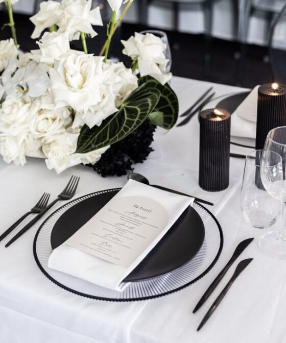 Black Trim Charger Plate Optimum Event Hire