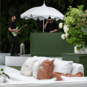 Black-Trim-Umbrella-Hire-Sydney (2)
